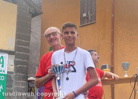 Viterbo - Palio delle botti dei bambini 2023 - La premiazione del bottarolo Fabio