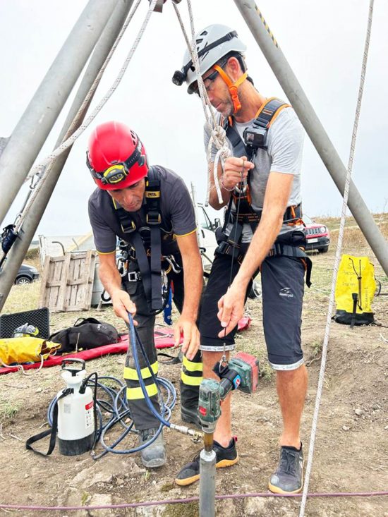 Tarquinia - I vigili del fuoco al Piano della Civita
