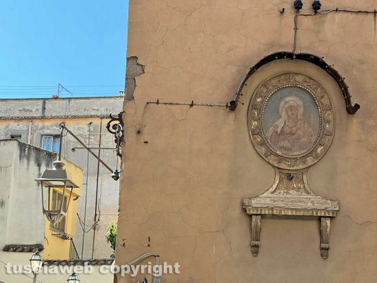 Viterbo - Il centro storico tra via Romanelli e piazza Padella