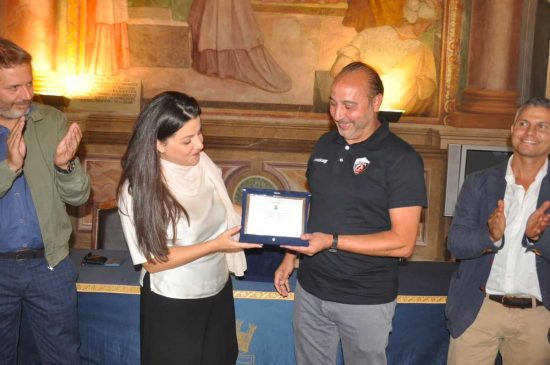 Sport - Calcio a cinque - L'Active network premiata a palazzo dei Priori