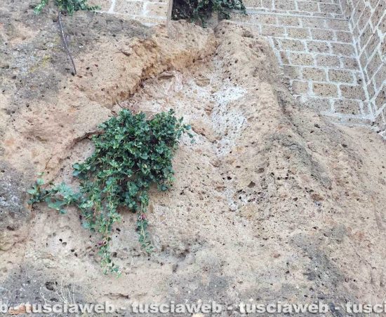 Civita Castellana - Caduta massi al Belvedere Falerii Veteres