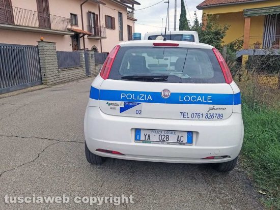 Montefiascone - Umo dà in escandescenze - L'intervento della polizia locale