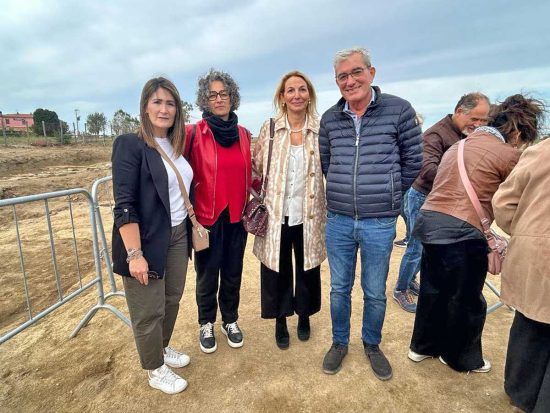 Montalto di Castro - L'amministrazione comunale all'apertura della tomba alla necropoli dell'Osteria