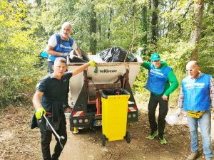 Vetralla - Fare Verde e Tuscia Bike impegnati a ripulire il bosco