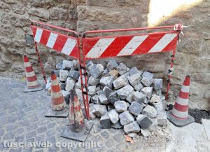 Viterbo - Sampietrini in via Vallepiatta