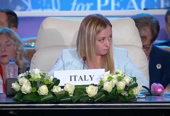Cairo - Giorgia Meloni al vertice per la pace