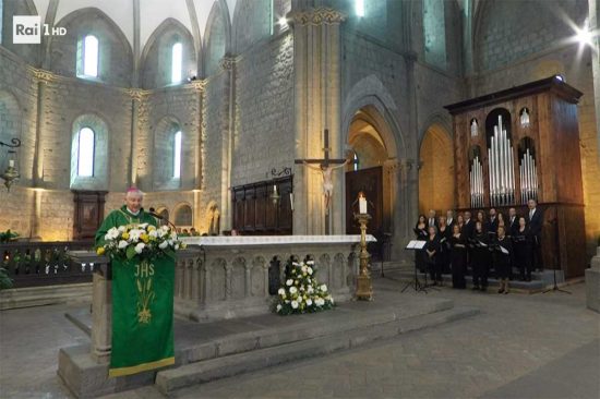 Viterbo - Messa del vescovo Orazio Francesco Piazza all'abbazia di San Martino al Cimino