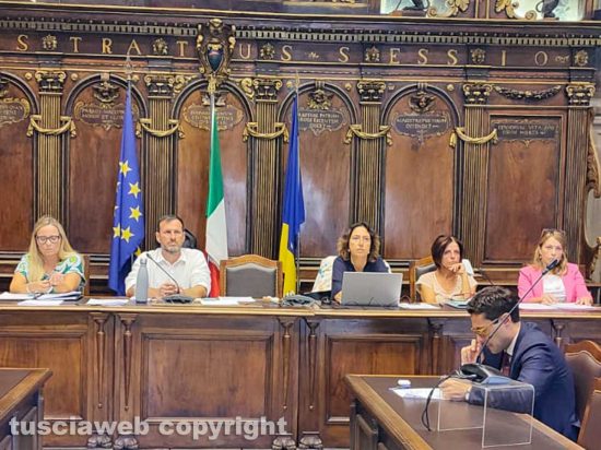 Viterbo - Comune - Commissione Bilancio col vicepresidente Buzzi