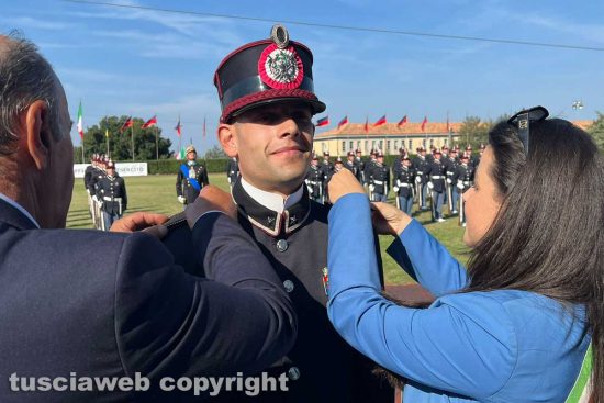 La cerimonia di consegna dei gradi di Maresciallo agli allievi del XXIV Corso “Fedeltà”