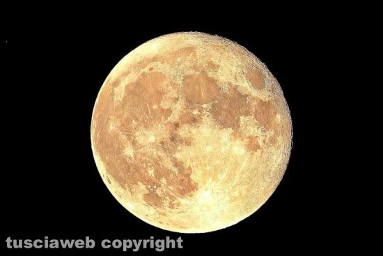 La luna