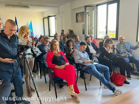 L'inaugurazione della nuova sede della Uil Viterbo