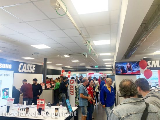 Viterbo - Apertura Mediaworld nel capoluogo della Tuscia
