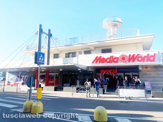 Viterbo - Apertura Mediaworld nel capoluogo della Tuscia