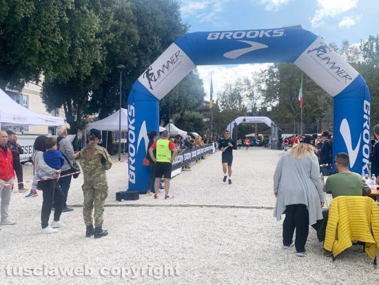 Viterbo - StraViterbo, l'arrivo degli atleti