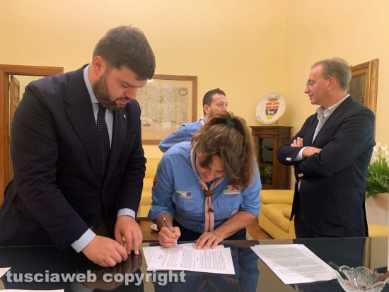 Viterbo - Sigla accordo per la nuova casa delle guide e degli scout del Lazio