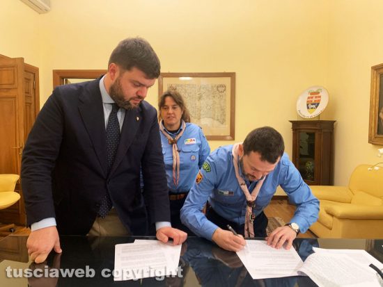 Viterbo - Sigla accordo per la nuova casa delle guide e degli scout del Lazio