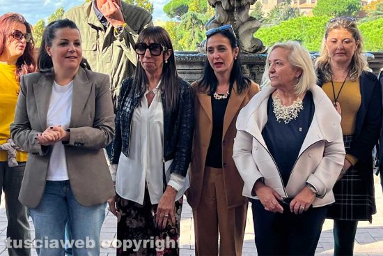 Viterbo - Chiara Frontini, Patrizia Notaristefano, Katia Scardozzi, Alessandra Croci e Rosanna Giliberto