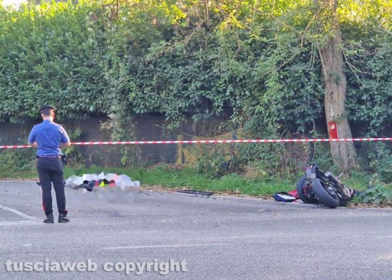 Canepina - Auto contro moto sulla Canepinese, muore centauro