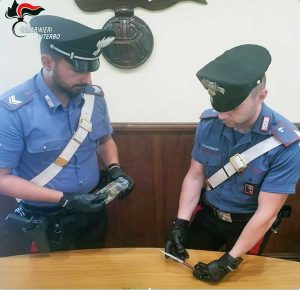 Viterbo - Carabinieri - Arrestato ladro seriale di cellulari