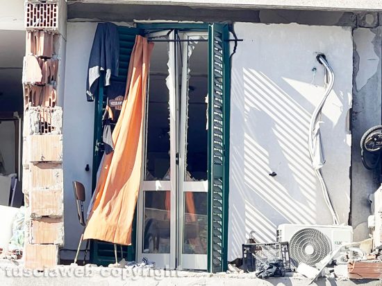Esplosione a San Lorenzo Nuovo in una struttura per migranti