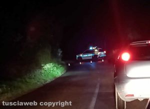 Ronciglione - Alberi cadono in strada, chiusa la Ronciglionese