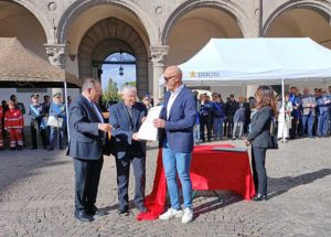 Viterbo - Tre donatori dell’Avis provinciale ricevono il titolo di cavaliere della repubblica