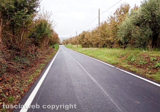 Caprarola - Strada Provinciale 69 Caprolatta asfaltata