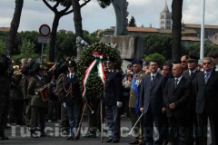 La manifestazione in piazza dei Caduti