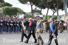 Il sindaco Marini, il prefetto Scolamiero, Il presidente della Provincia Marcello Meroi e il generale Enzo Stefanini, comandante Aves Viterbo