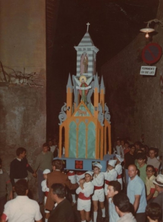 Minimacchina centro storico 1968 - Vela celeste