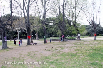 600 gomitoli per salvare Pratogiardino