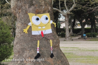 600 gomitoli per salvare Pratogiardino