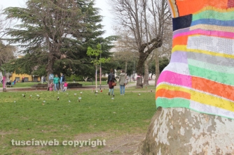 600 gomitoli per salvare Pratogiardino