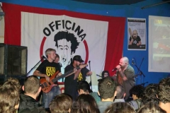 99 Posse all\'Officina Belushi