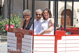A bordo del trenino turistico