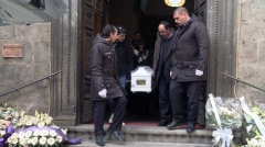 Vitorchiano  - I funerali della piccola Irene