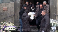 Vitorchiano  - I funerali della piccola Irene