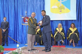 Aeronautica militare, laureati 75 allievi