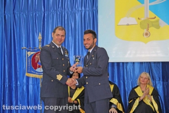 Aeronautica militare, laureati 75 allievi