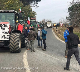 Tarquinia - Agricoltori contro il rincaro del gasolio