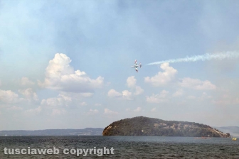 Air show a Montefiascone - Il tricolore sul lago di Bolsena