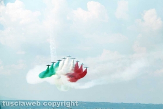 Air show a Montefiascone - Il tricolore sul lago di Bolsena