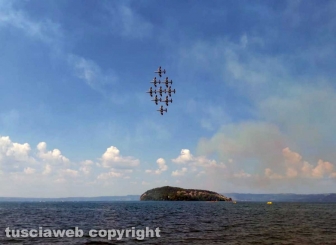 Air show a Montefiascone - Il tricolore sul lago di Bolsena