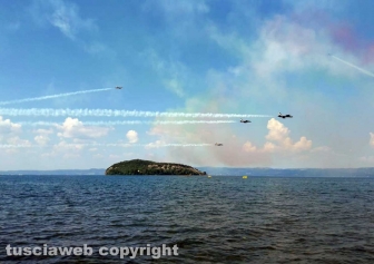 Air show a Montefiascone - Il tricolore sul lago di Bolsena