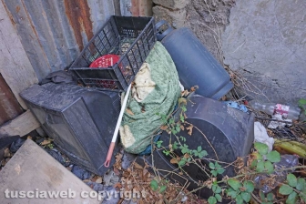 "Aiuto i miei figli con l'elemosina"