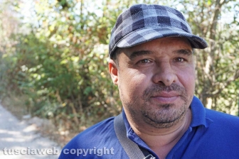 "Aiuto i miei figli con l'elemosina"