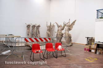 Al lavoro per il traliccio di Gloria