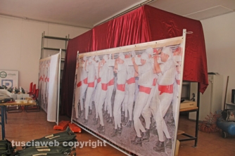 Al lavoro per il traliccio di Gloria