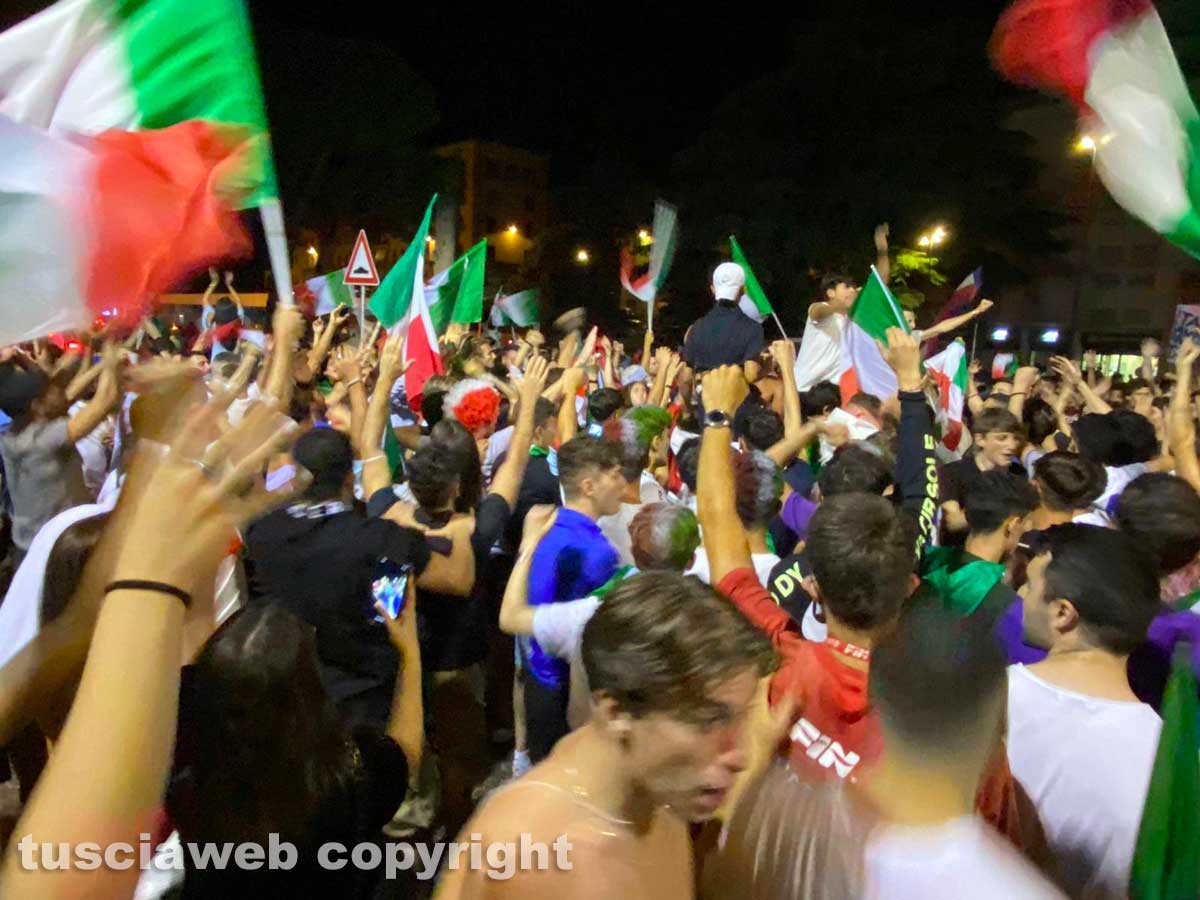 Al Sacrario esplode la festa