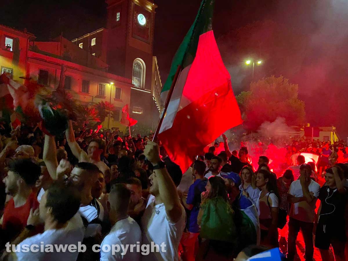 Al Sacrario esplode la festa
